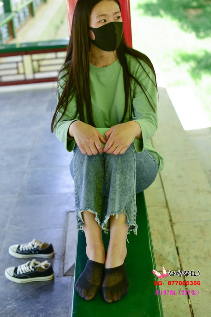 开膛手杰克 第197期 牛仔裤帆布鞋船袜裸足 [253P/1V/1.2G]插图3