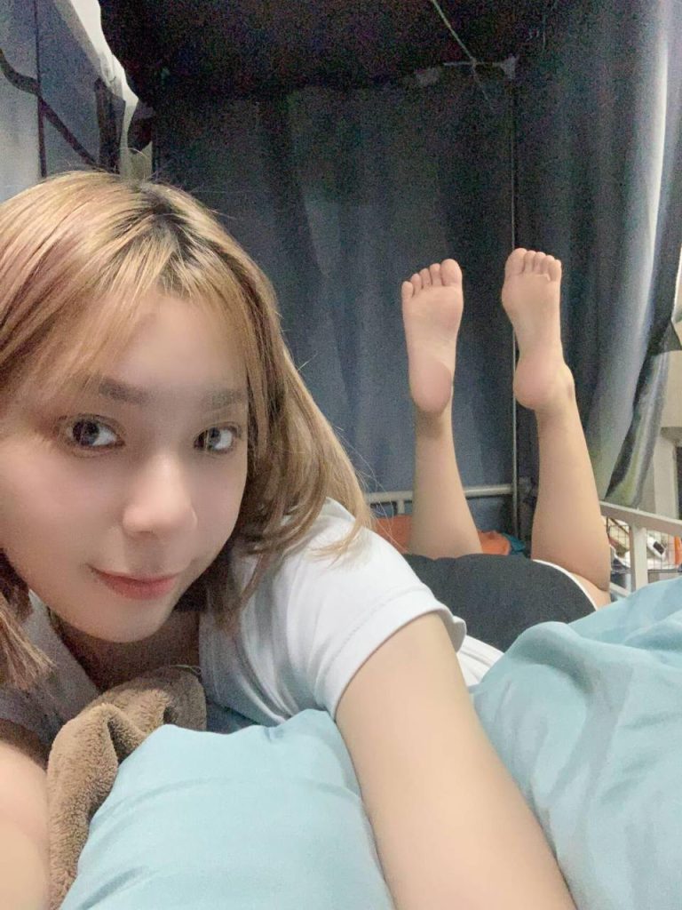 脚模面试脸足同框套路系列-088-新开发的学妹[7P/39V/456MB]插图4