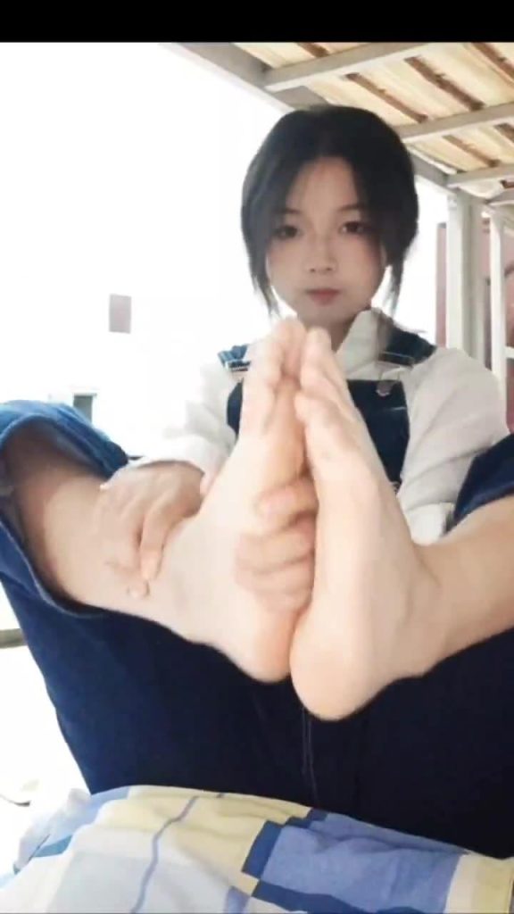 脚模面试脸足同框套路系列-092 [4P/126V/2.77G]插图3