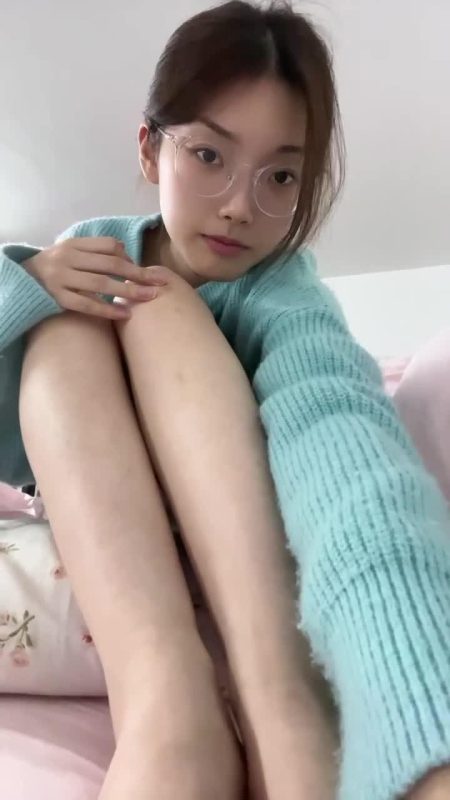 脚模面试脸足同框套路系列-113 只拍一个就警惕[80P/4V/28M]-无料摄影圈