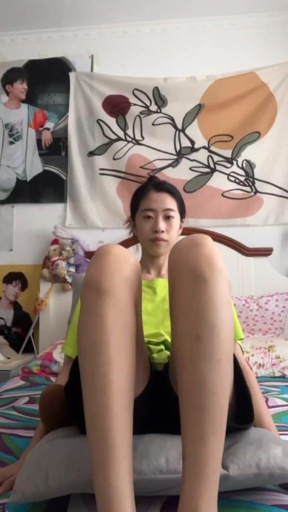 脚模面试脸足同框套路系列-131 [20P/1V/25M]插图3