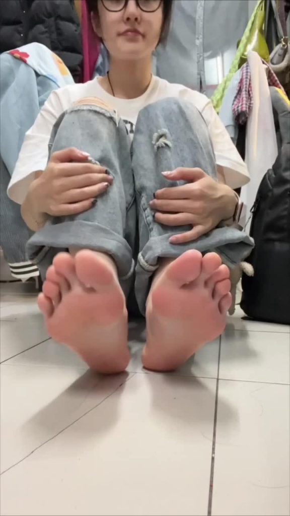 脚模面试脸足同框套路系列-146 [30P/3V/65M]插图3