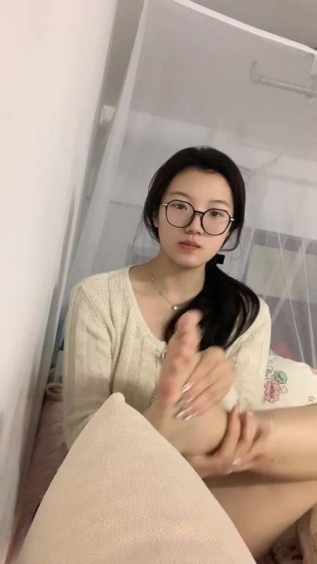 脚模面试脸足同框套路系列-153 [20P/2V/28M]-无料摄影圈