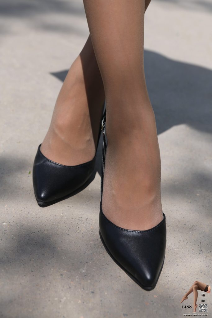 [LISS丽丝映像]NO.019 慕容旭《丝腿女神驾到》[71P/96MB]插图2