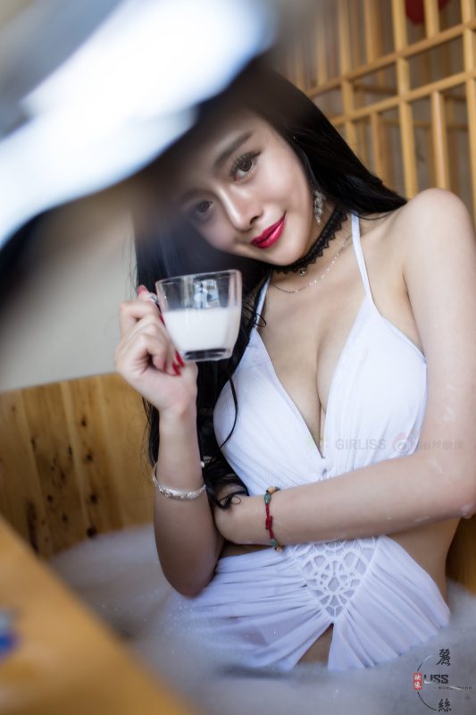 [LISS丽丝映像]NO.087 白雪黑丝[36P/446MB]-无料摄影圈