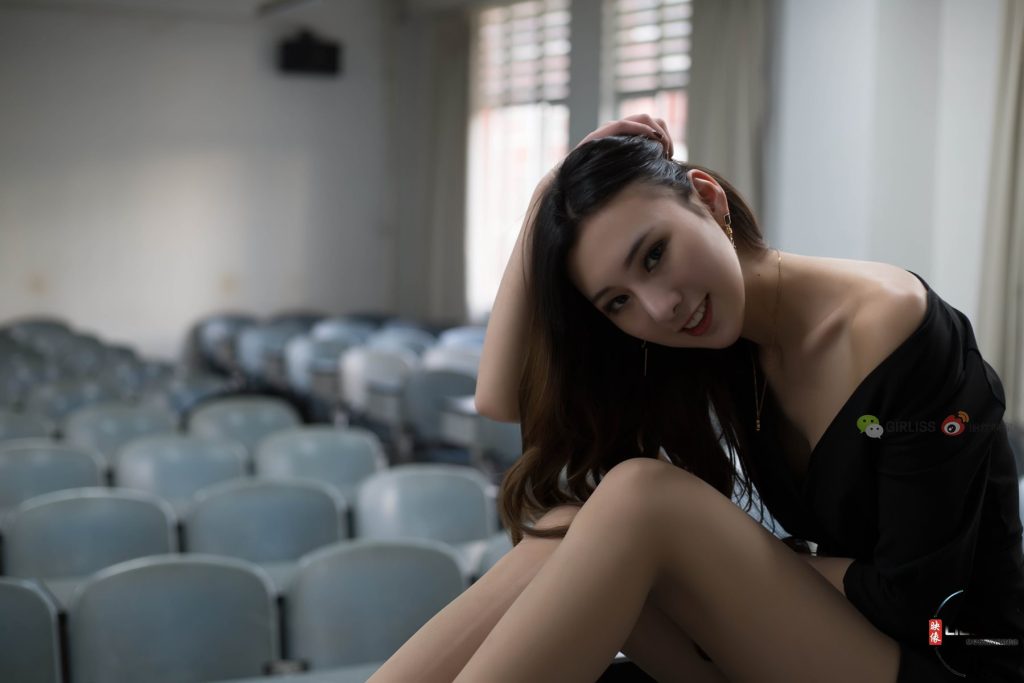 [LISS丽丝映像]NO.092 播音系张敏 教师[76P/403MB]插图2