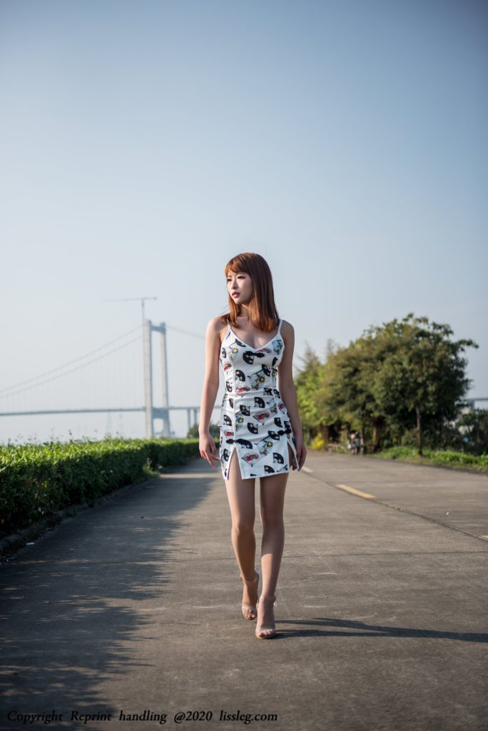 [LISS丽丝映像]NO.103 阳光下的丝足 [341P/5.62GB]插图1