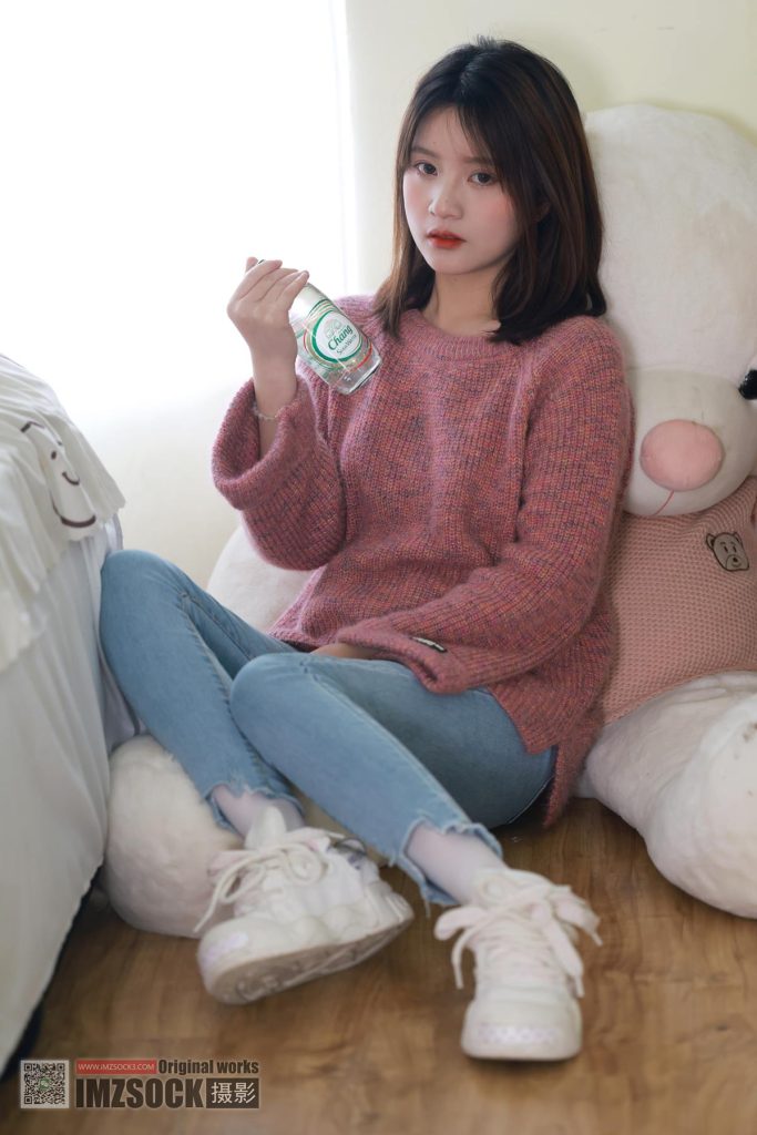 [MZSOCK]爱美足 NO.323 小点心[107P/1V/2.81GB]插图3