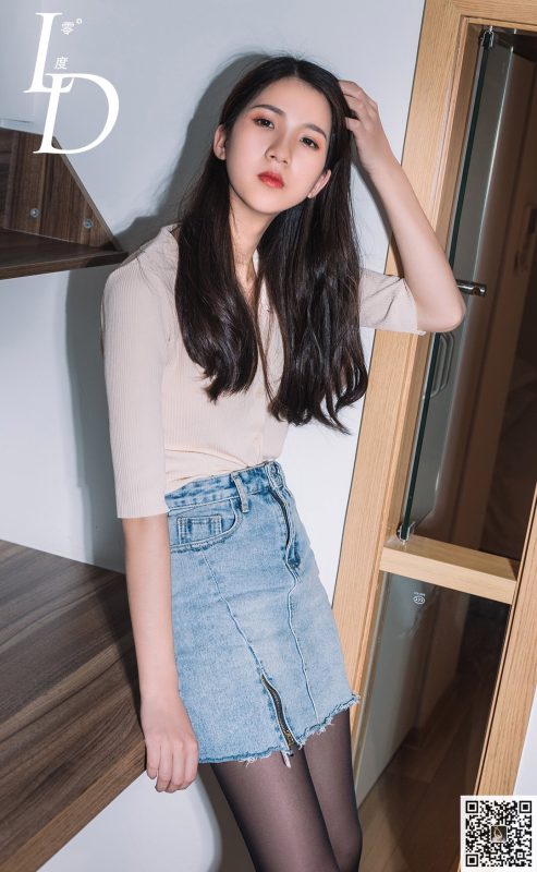 [零度摄影] VOL.47 黑丝领导者 黛欣 [56P/152MB]-无料摄影圈