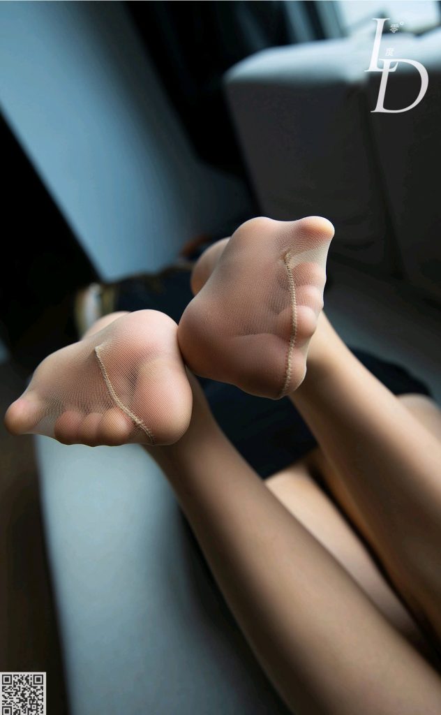 [零度摄影] VOL.078 电信营业厅员工 丽丽 [62P/66MB]插图2