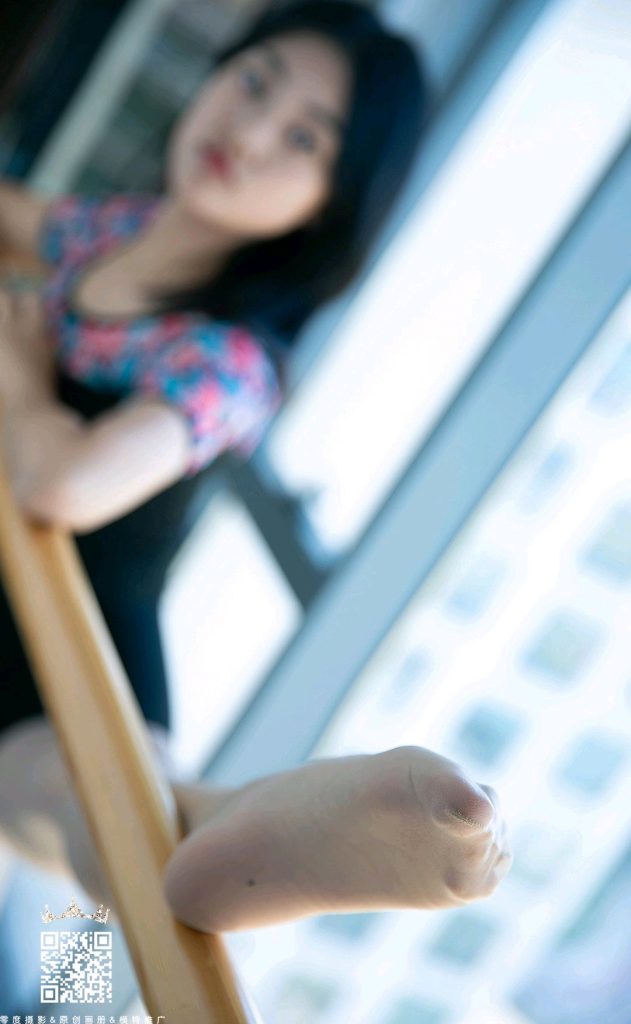 [零度摄影] VOL.084 星星 一字马[67P/64MB]插图2