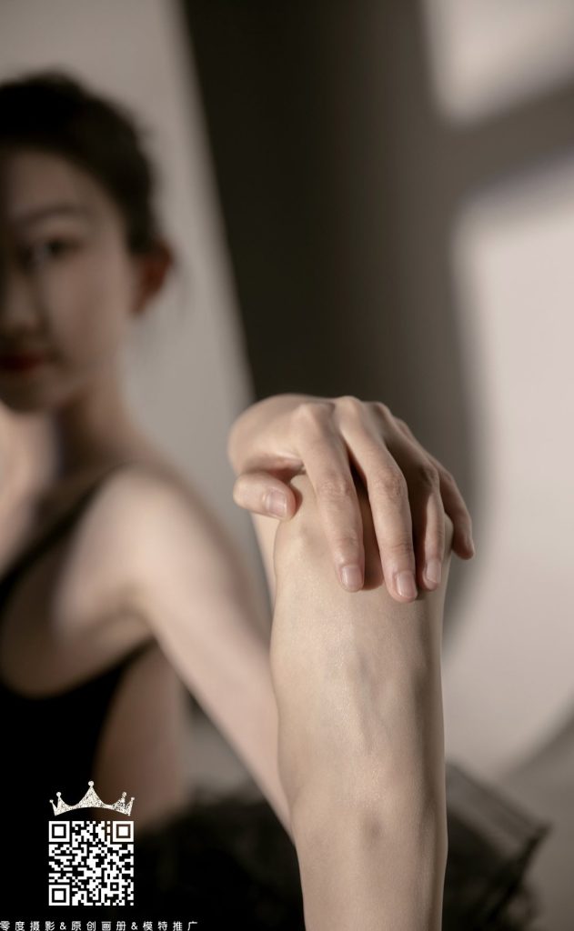 [零度摄影] NO.099 职业模特 杨光好 [40P/25MB]插图1