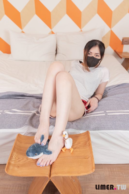 Limerence原创 NO.010 Salome 巨人踩踩视角[98P/1V/2.64GB]-无料摄影圈