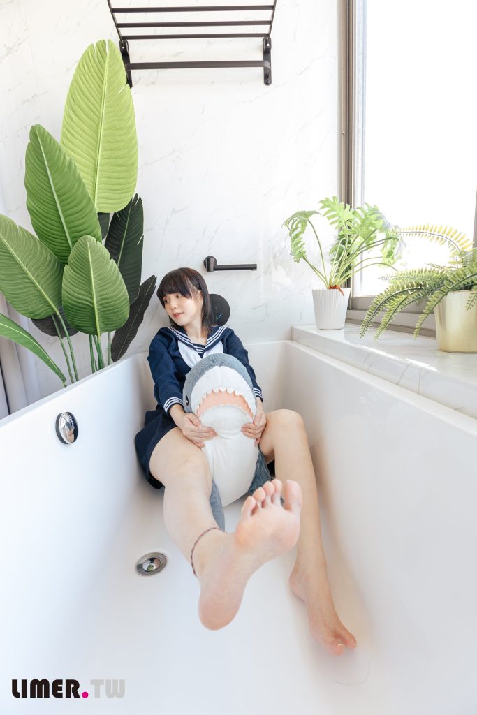 Limerence原创 NO.073 悠梨乃YuriNO JK鲨鲨[150P/1V/3.11GB]插图3