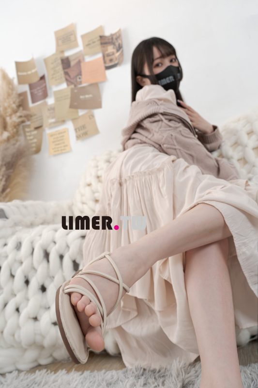 Limerence原创 NO.097 Miya 涼鞋 素甲 粉嫩通紅裸足 一次滿足[168P/1V/3.23GB]-无料摄影圈