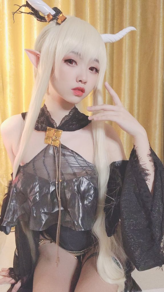 大大卷卷小卷 NO.020 – 自拍2[7P/4.88MB]插图1