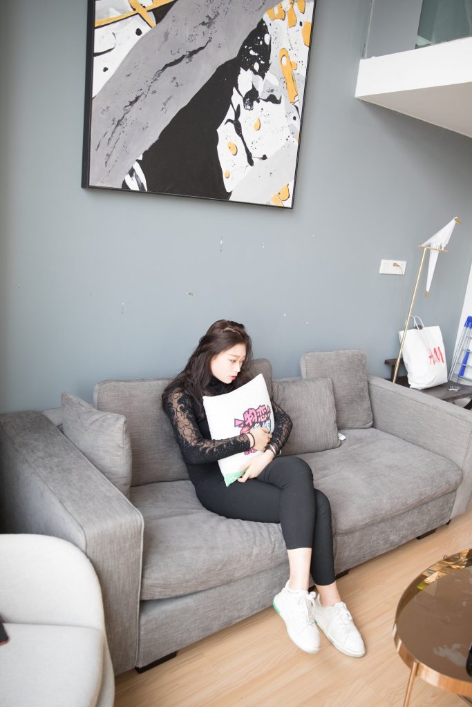 物恋传媒 No.111 陌非-港风的大冷艳与小性感 [177P/2V/3.48GB]插图1