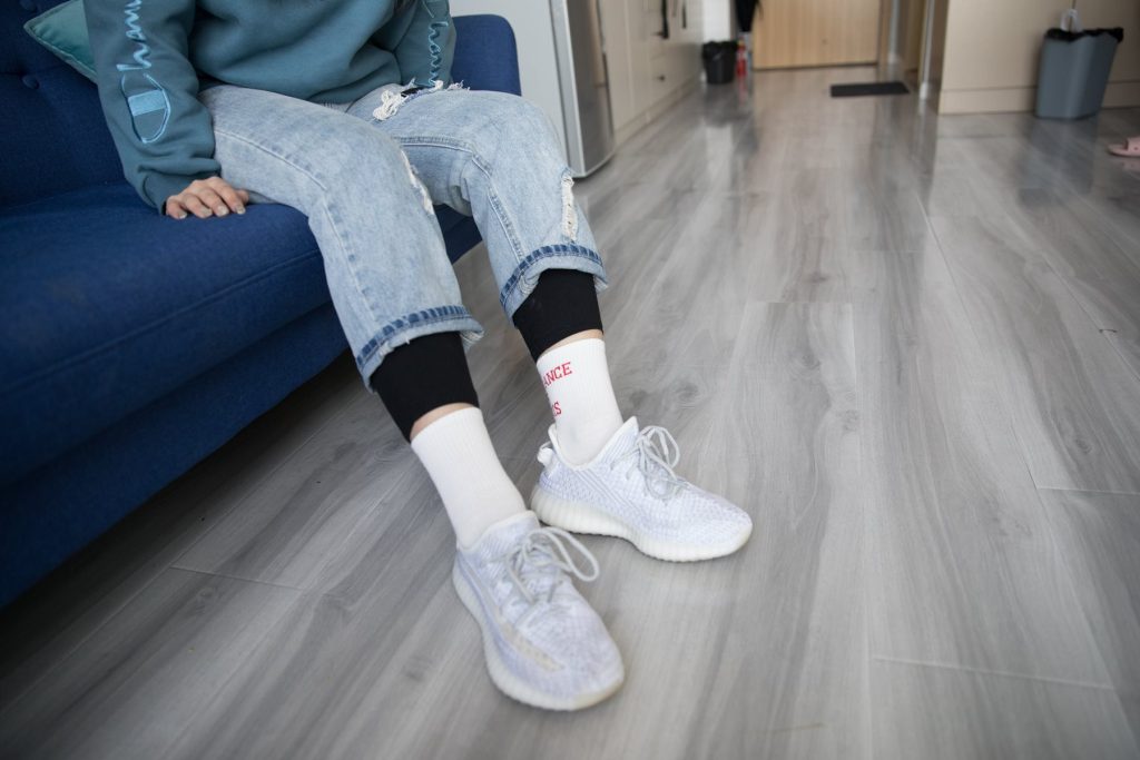 物恋传媒 No.113 铛铛-可爱的披肩发娃娃脸女生 [150P/1V/3.15GB]插图2