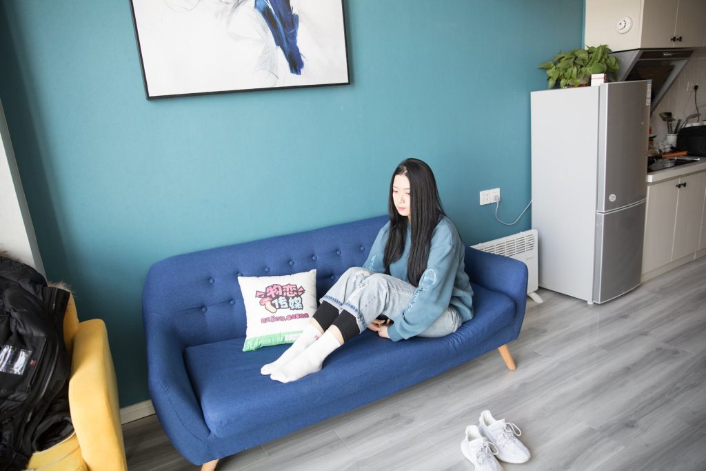 物恋传媒 No.113 铛铛-可爱的披肩发娃娃脸女生 [150P/1V/3.15GB]插图3