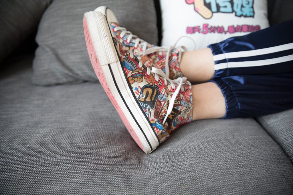 物恋传媒 No.130 璐璐-花团锦簇帆布鞋之美 [177P/1V/3.29GB]插图2