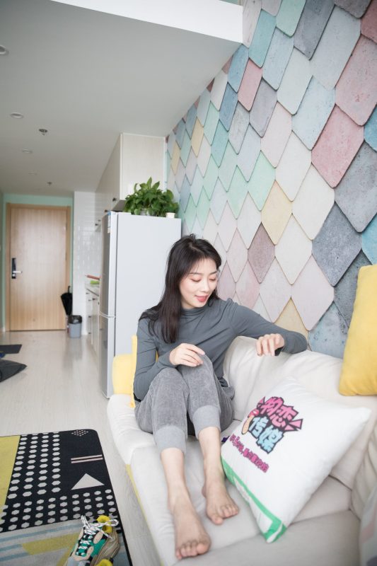 物恋传媒 No.134 心怡-摩登俏女郎的紫色梦幻 [179P/1V/2.89GB]-无料摄影圈