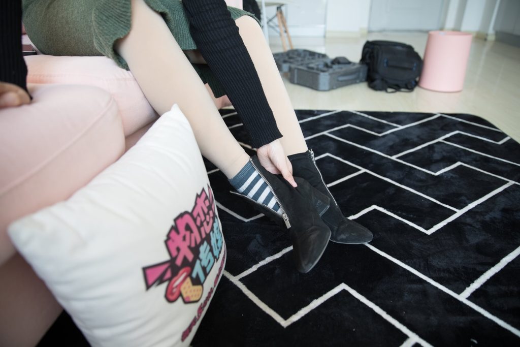 物恋传媒 No.144 拓拓-五一快乐哦 [139P/1V/2.23G]插图2