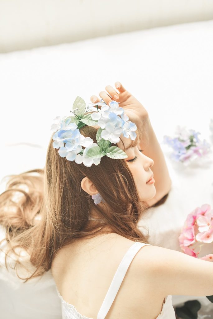 台湾Coser@ElyEE子 White Dress [22P/27MB]-无料摄影圈