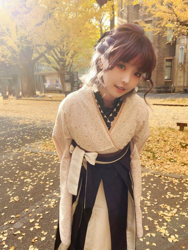 Ely_eee(ElyEE子) NO.126 – Ginkgo Hakama[38P/2V/168MB]-无料摄影圈