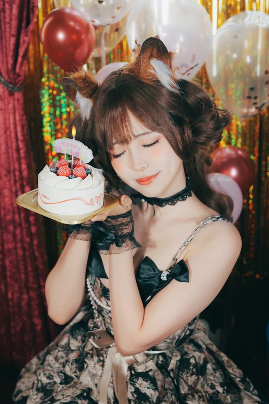 Ely_eee(ElyEE子) NO.150 – Birthday Lion E 誕生獅子E[39P/2V/150MB]-无料摄影圈