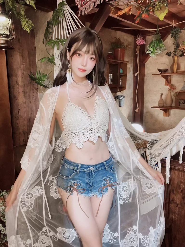 Ely_eee(ElyEE子) NO.163 – Secret Treehouse Escape[31P/5V/152MB]插图1