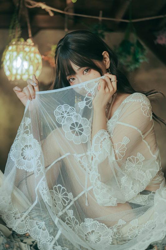 Ely_eee(ElyEE子) NO.163 - Secret Treehouse Escape[31P/5V/152MB]-无料摄影圈