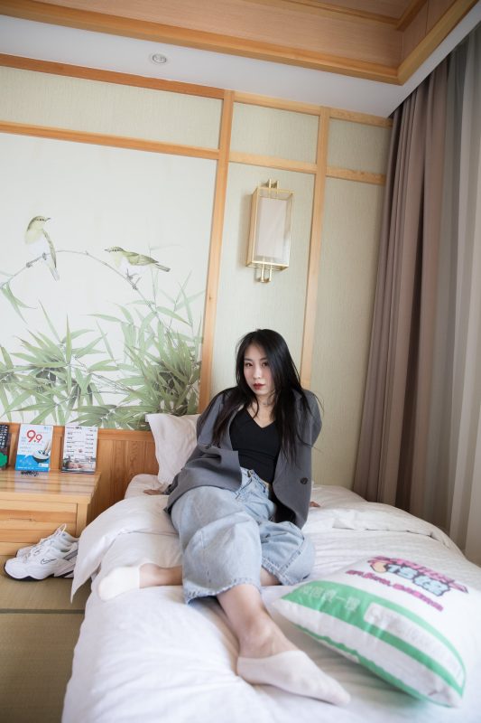 物恋传媒 No.155 璐璐-舞蹈系女生的运动风 [158P/1V/4.57G]-无料摄影圈