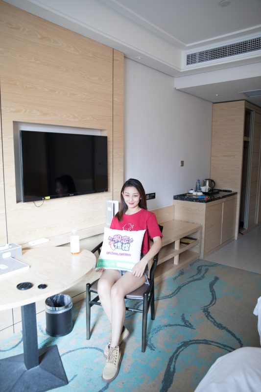 物恋传媒 No.165 岚岚-夏日里的马丁靴 [137P/1V/2.32G]-无料摄影圈