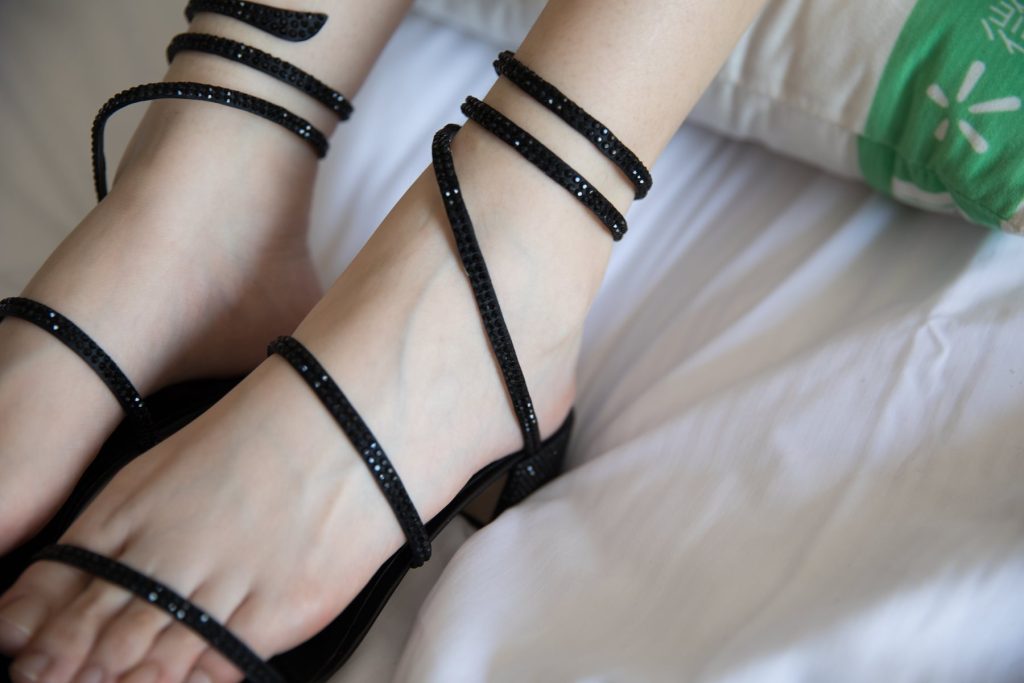 物恋传媒 No.199 佳琪-T恤与高跟鞋 [122P/1V/2.81G]插图3