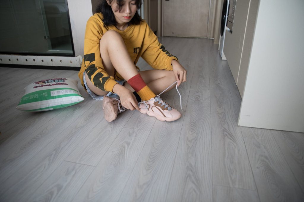 物恋传媒 No.227 小昭-糖果轻嬉皮 五指袜 [208P/2V/4.87G]插图2