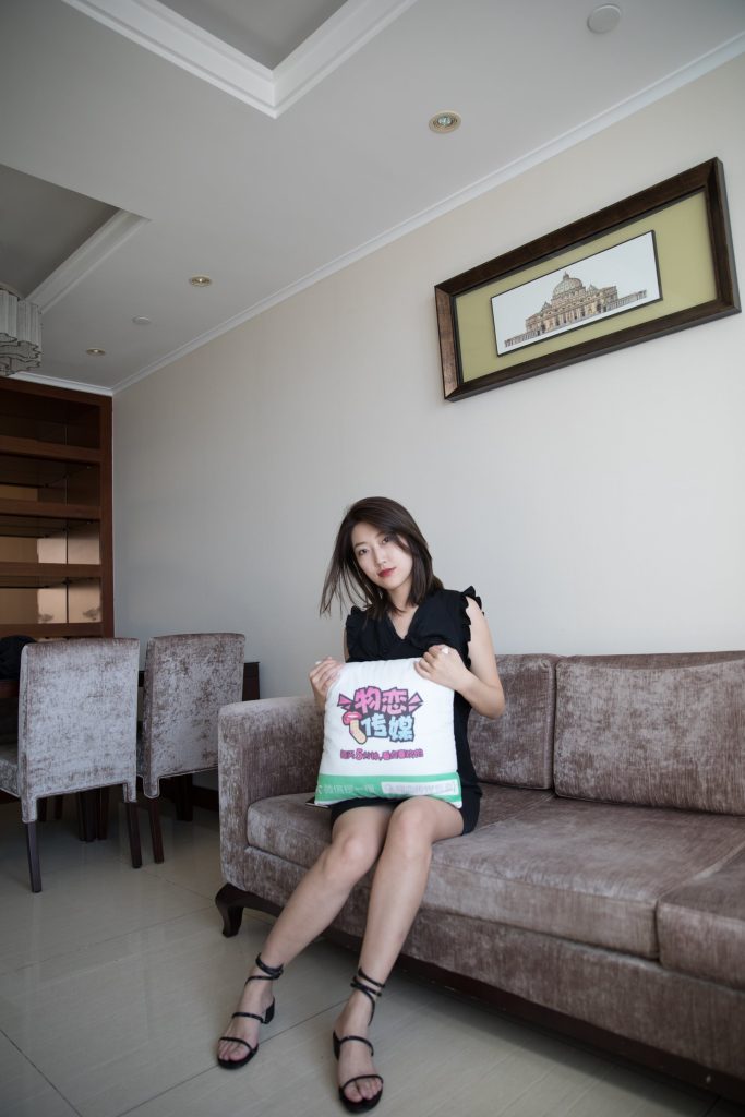 物恋传媒 No.229 雅梦-美腿影子公主 [154P/1V/2.93G]插图1