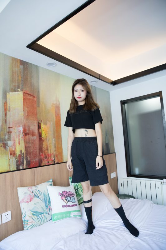 物恋传媒 No.245 雨点-超A运动风 [174P/1V/4.03G]-无料摄影圈