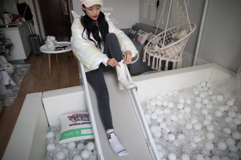 物恋传媒 No.271 echo-泡沫众生 [137P/1V/3.94G]-无料摄影圈