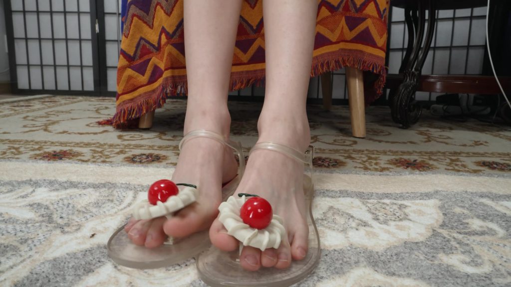 AF 162 Baby 展示她的性感的小脚丫裸足-第12部 [1V/3.17G]插图2