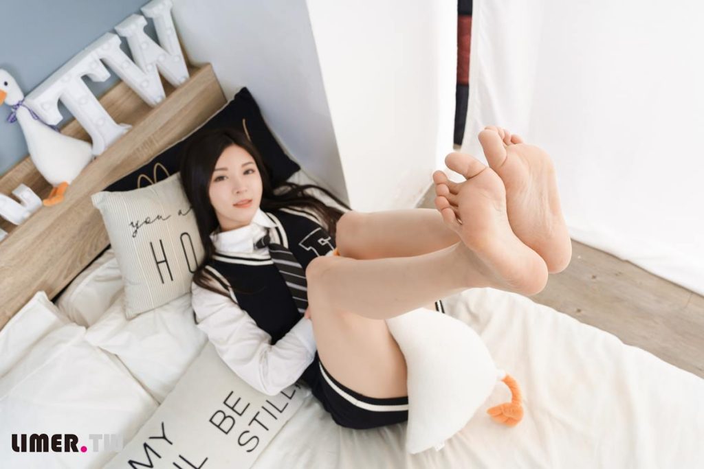 Limerence 109 雨稀Nora裸足脚底 [95P/1V/2.57G]插图1