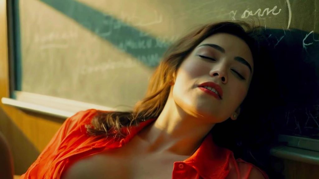 AI VIDEO 084 A Lesson in Slow Blooming Love _ ゆっくりと咲く爱のレッスン _ Chill Pop _ Official[4K/1V/290MB]插图3