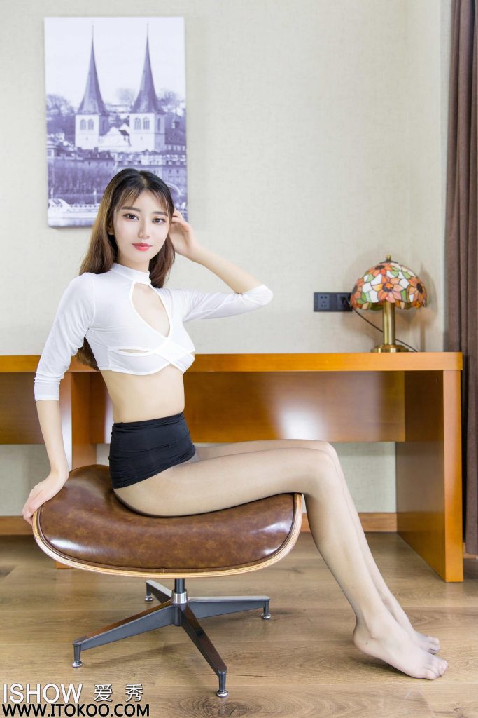 [ISHOW爱秀] 2021.02.06 Vol.252 王若伊Zoe [31P/187MB]插图1