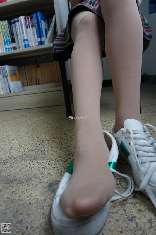 [SIEE丝意] No.005 鱼鱼 图书馆 [80P/124MB]-无料摄影圈