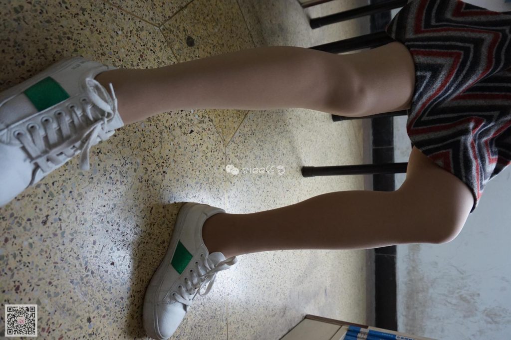 [SIEE丝意] No.005 鱼鱼 图书馆 [80P/124MB]插图3