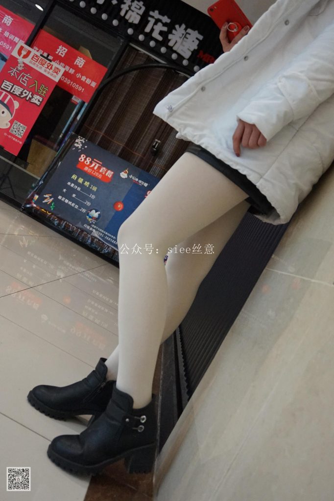 [SIEE丝意] No.023 思思~冬日的白丝 [99P/127MB]插图1