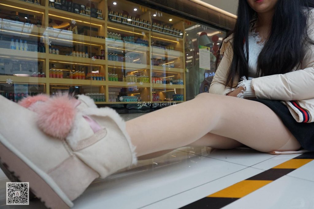 [SIEE丝意] No.041 曦曦~寒冬里的薄丝 [65P/72.9MB]插图2