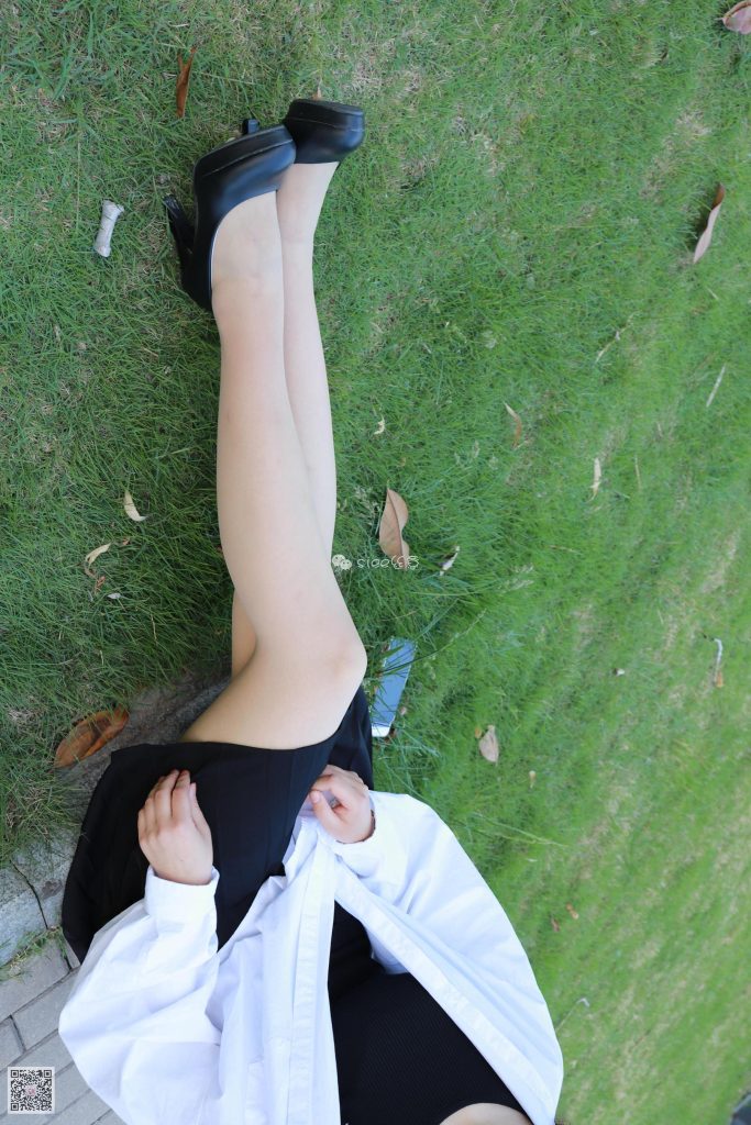 [SIEE丝意] No.099 前前~新学妹驾到 [64P/116MB]插图2