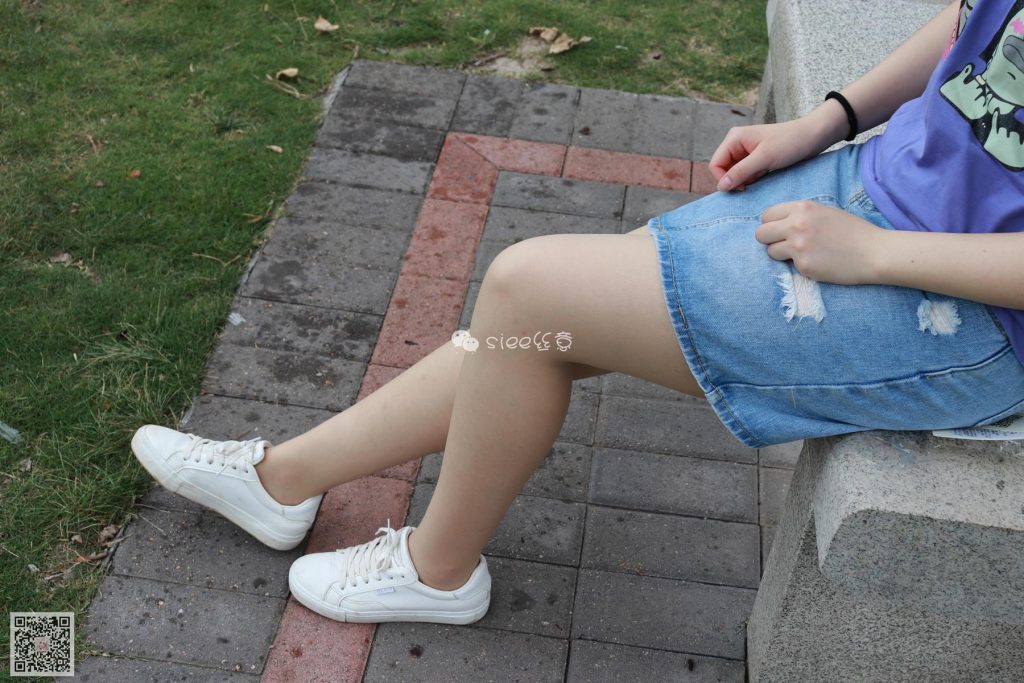 [SIEE丝意] No.110 晨晨~微雨中的公园 [78P/121MB]插图1