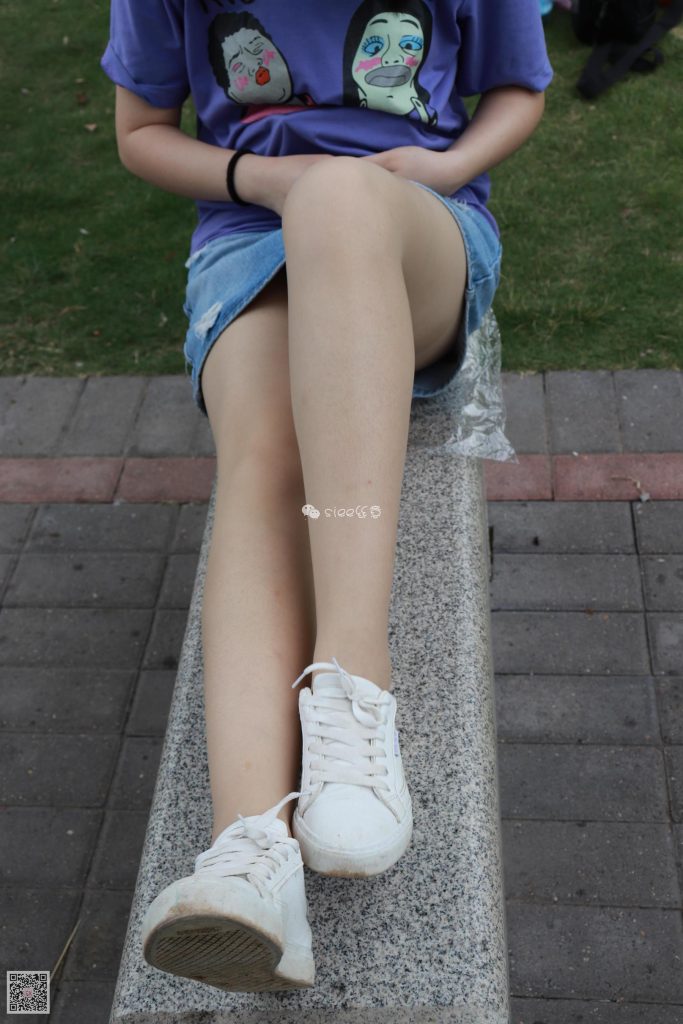 [SIEE丝意] No.110 晨晨~微雨中的公园 [78P/121MB]插图2