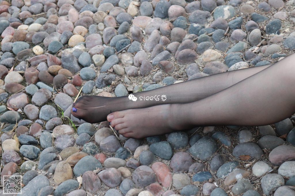 [SIEE丝意] No.157 晨晨~质量不太好的黑丝 [51P/104MB]插图3